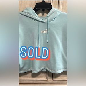puma cropped hoodie